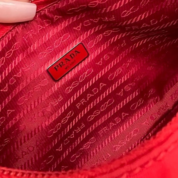 SOLD Red Prada Re Edition Mini - Picture 4 of 4